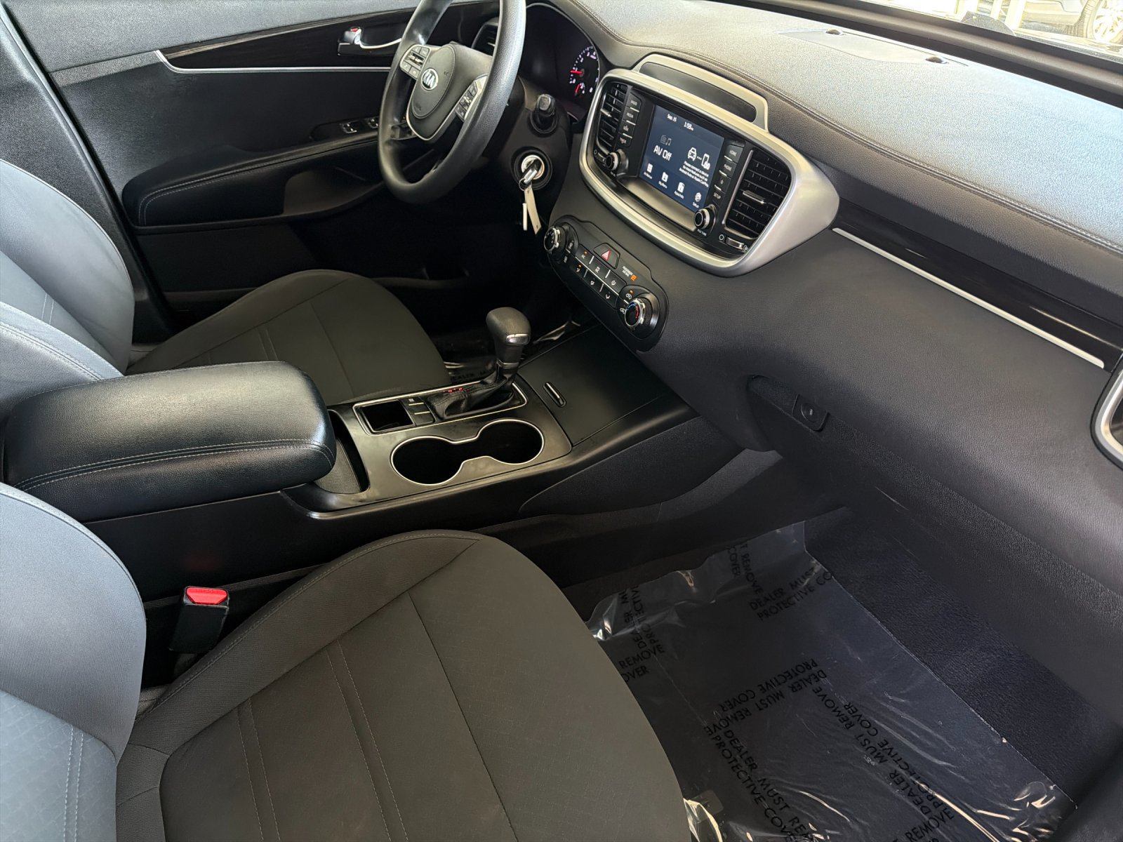Used 2019 Kia Sorento L FWD image 16