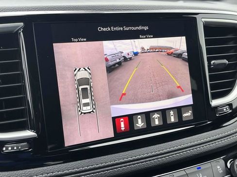 New 2026 Chrysler Pacifica Select image 22