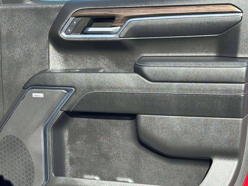 Certified 2024 Chevrolet Silverado 1500 LT Trail Boss w/ Convenience Package II image 23