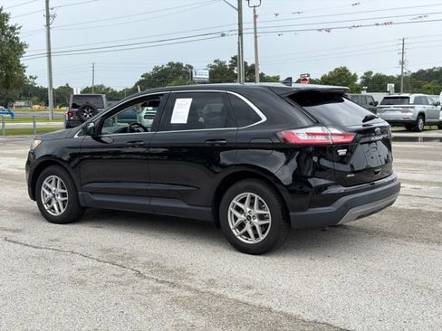 Used 2024 Ford Edge SEL AWD/4WD image 3
