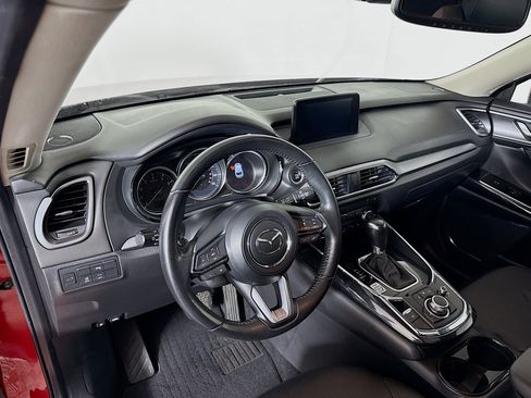 Used 2018 MAZDA CX-9 Touring w/ Touring Premium Package image 9