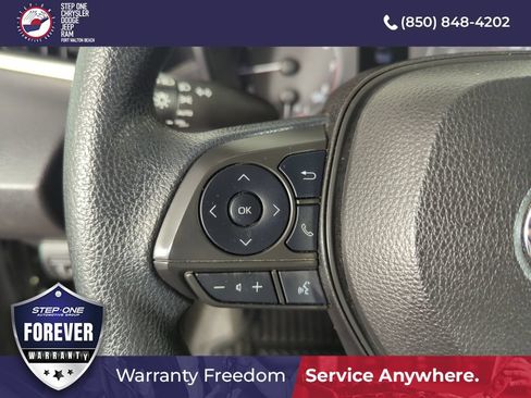 Used 2023 Toyota Corolla LE FWD image 21