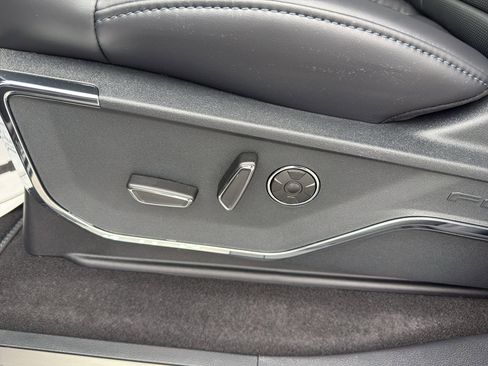 New 2025 Ford F150 Platinum w/ Equipment Group 702A High image 20