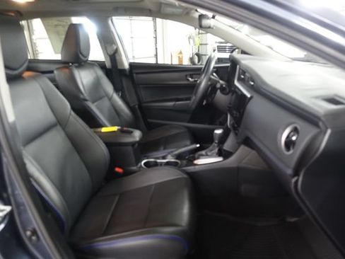 Used 2018 Toyota Corolla XSE FWD image 26