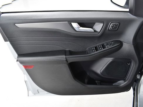 Used 2023 Ford Escape Active w/ Tech Pack #2 image 25