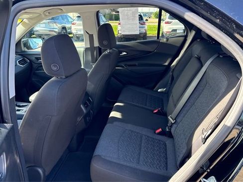 Used 2023 Chevrolet Equinox LT w/ Driver Convenience Package FWD image 10