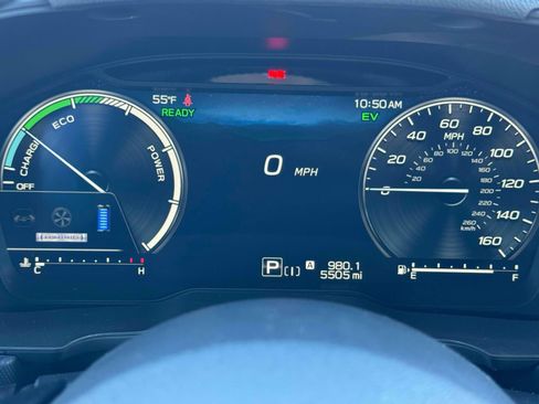 Certified 2025 Subaru Forester Premium w/ Protection Package (1PH) image 19