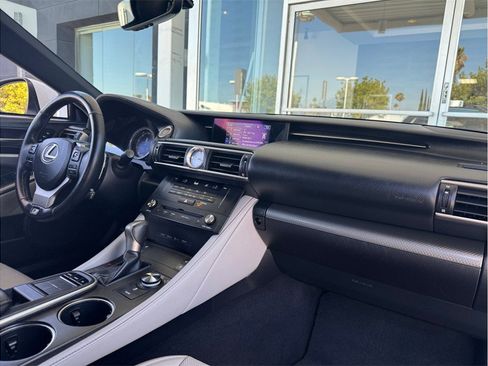 Used 2016 Lexus RC 350 RWD image 23