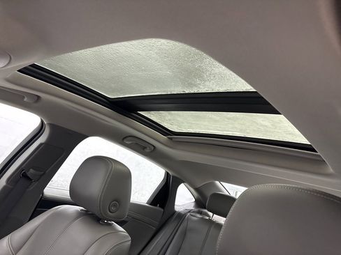 Used 2019 Chevrolet Impala LT image 19