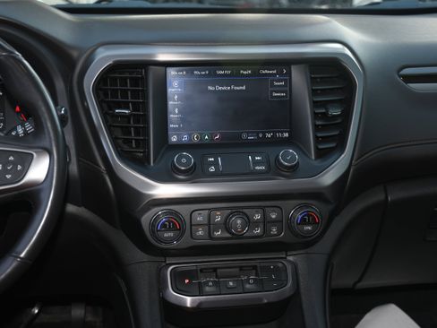 Used 2022 GMC Acadia AT4 w/ Technology Package image 19