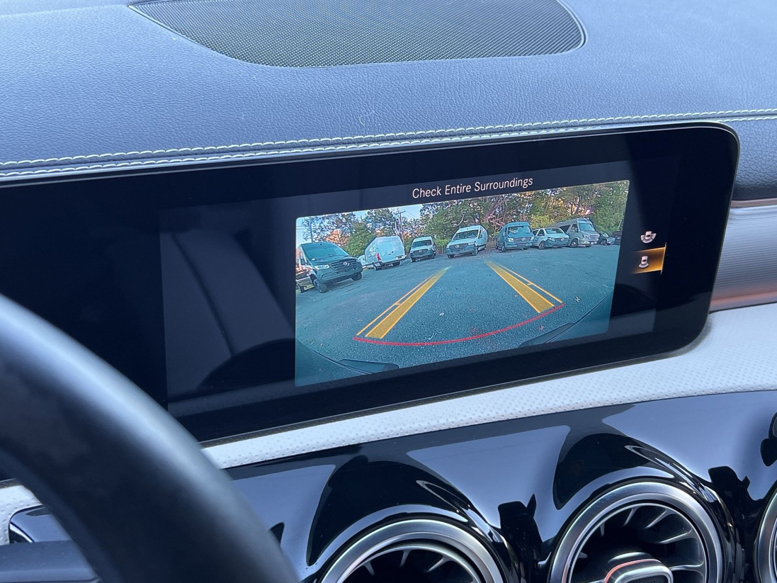 Used 2021 Mercedes-Benz CLA 250 image 24