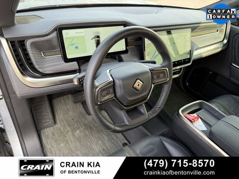 Used 2025 Rivian R1T Adventure image 10