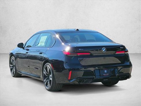 New 2025 BMW 760i xDrive 760i xDrive image 7