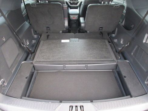 Used 2025 Ford Explorer ST-Line w/ Premium Package image 49