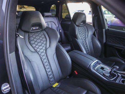 Used 2025 BMW X5 M Competition w/ Executive Package image 38