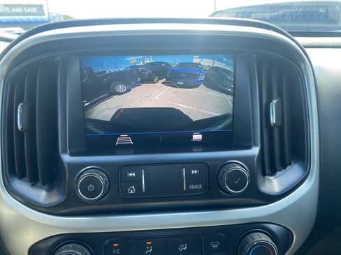 Used 2021 Chevrolet Colorado LT w/ LT Convenience Package RWD image 24