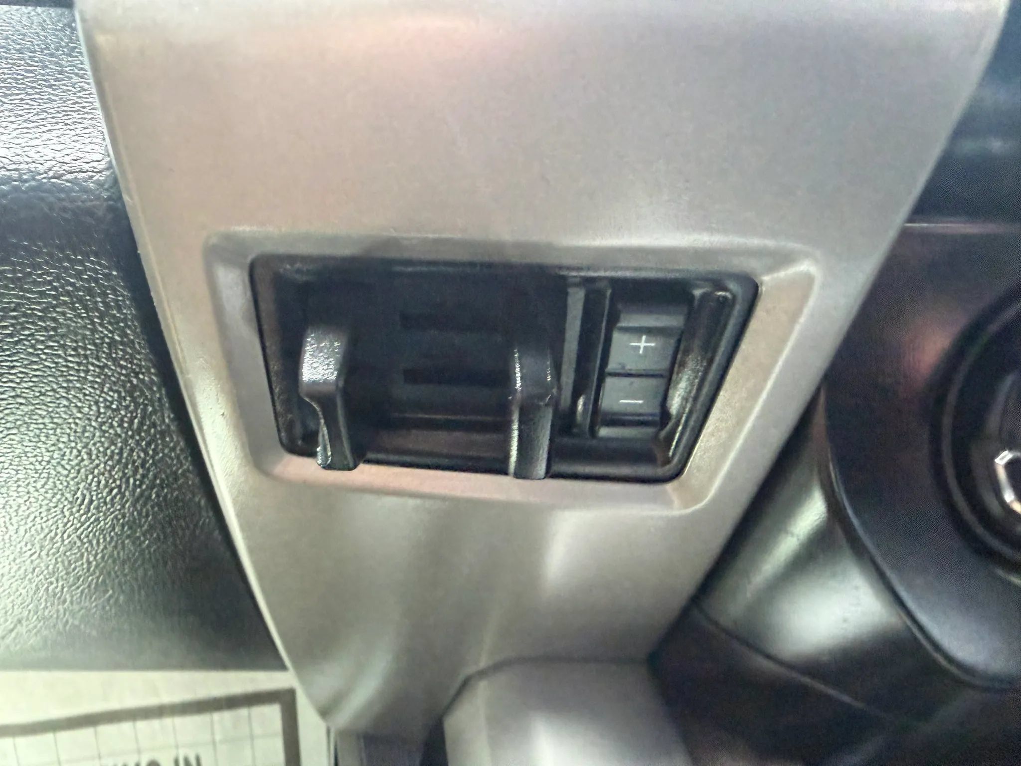 Used 2017 Ford F350 Lariat w/ Chrome Package AWD/4WD image 19