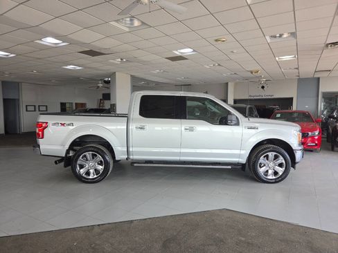 Used 2019 Ford F150 XLT w/ Equipment Group 302A Luxury AWD/4WD image 9