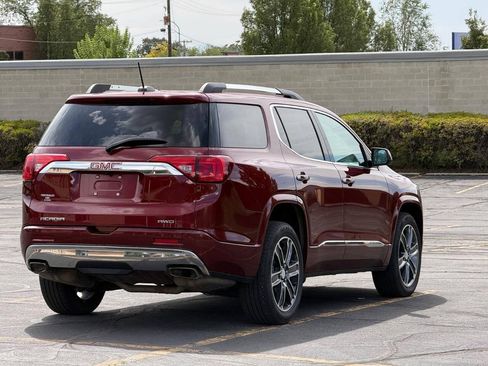 Used 2017 GMC Acadia Denali w/ Technology Package AWD/4WD image 5