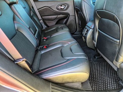 Used 2022 Jeep Cherokee Trailhawk w/ Trailer Tow Group image 35