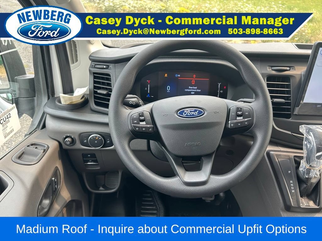 New 2026 Ford Transit 250 148 Medium Roof w/ Load Area Protection Package RWD image 15