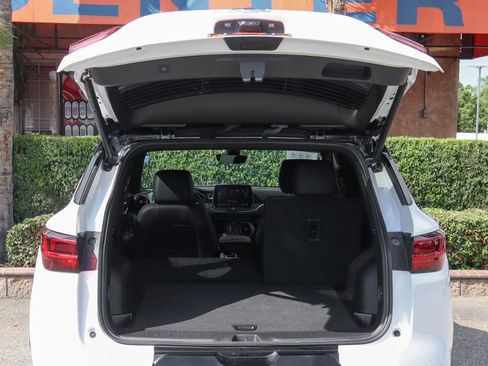 Used 2024 Chevrolet Blazer RS w/ Driver Confidence II Package FWD image 8