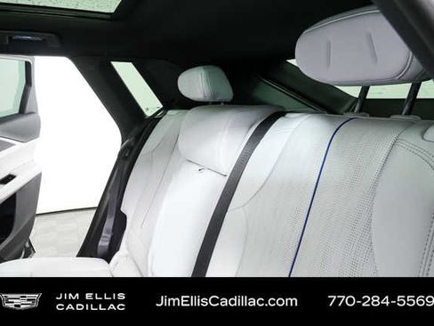 New 2026 Cadillac Lyriq Luxury RWD image 21