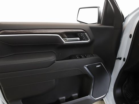 New 2026 Chevrolet Silverado 1500 LTZ w/ LTZ Premium Package image 12