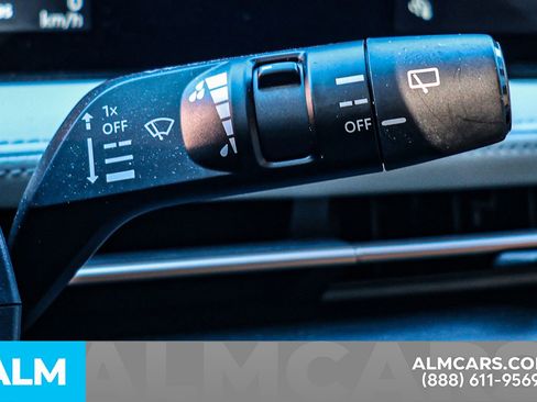 Used 2023 Nissan Ariya ENGAGE image 29