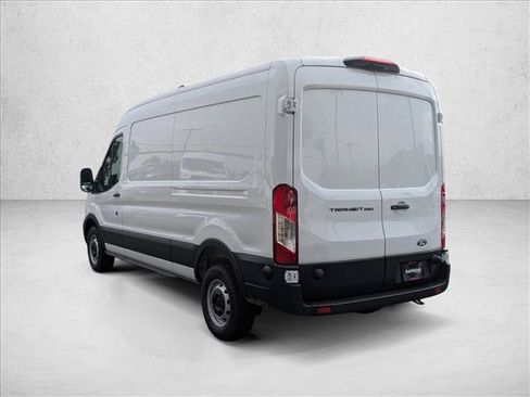New 2026 Ford Transit 250 148 Medium Roof w/ Load Area Protection Package RWD image 9