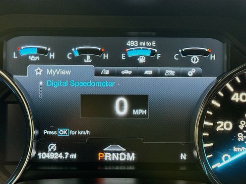 Used 2018 Ford F150 Platinum w/ Equipment Group 701A Luxury image 18