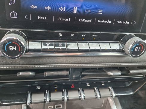 Used 2023 Chevrolet Colorado LT w/ LT Convenience Package image 18