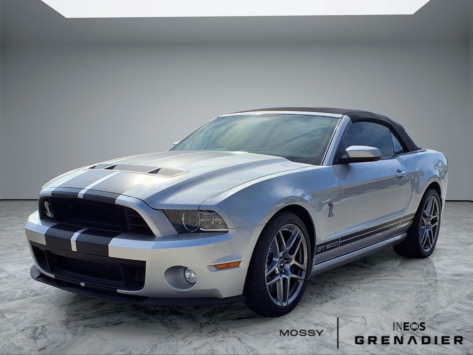 Used 2013 Ford Mustang Shelby GT500 w/ Electronics Pkg RWD image 4