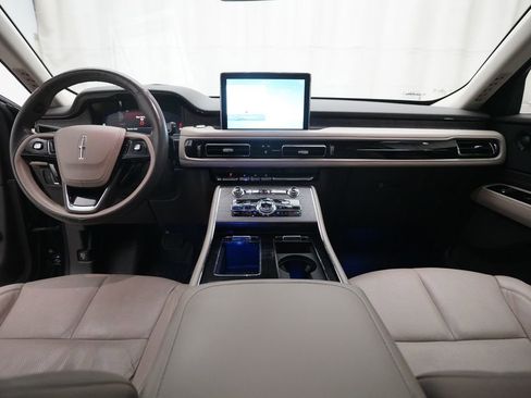 Used 2023 Lincoln Aviator Reserve w/ Equipment Group 201A AWD/4WD image 5