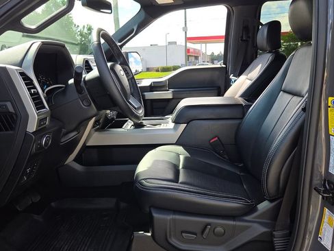 Used 2020 Ford F150 Lariat w/ Equipment Group 502A Luxury AWD/4WD image 3