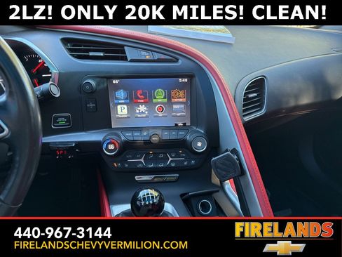 Used 2015 Chevrolet Corvette Z06 w/ 2LZ Preferred Equipment Group image 29