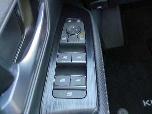 New 2026 Nissan Kicks SR FWD image 21