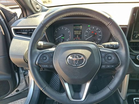 Used 2024 Toyota Corolla Cross SE w/ Moonroof Package image 20