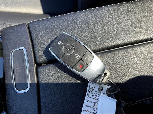 Used 2024 Mercedes-Benz CLA 250 4MATIC image 35