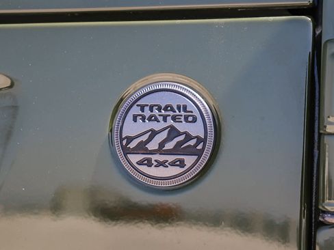Used 2022 Jeep Wrangler Sport S AWD/4WD image 33