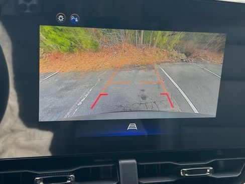 New 2025 Chevrolet Equinox RS image 21