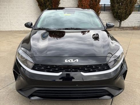 Used 2024 Kia Forte LXS image 8