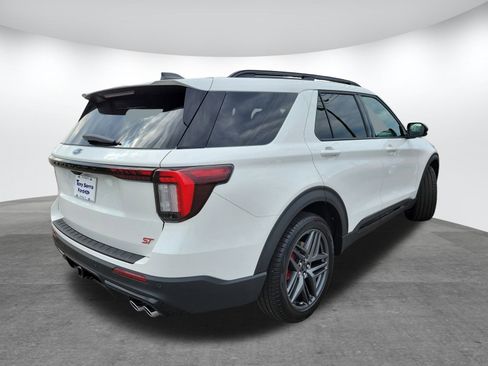 New 2025 Ford Explorer ST w/ Sun And Sound Package image 5