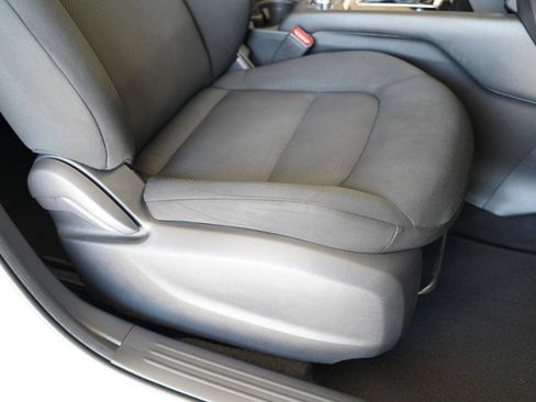Used 2019 MAZDA CX-5 Sport FWD image 30