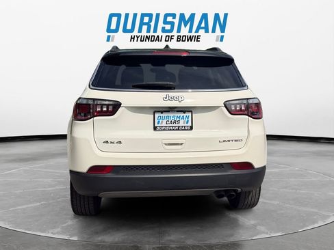 Used 2018 Jeep Compass Limited AWD/4WD image 5