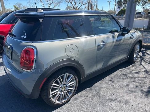 Used 2022 MINI Cooper SE image 5