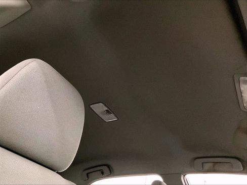 Used 2016 Toyota Camry LE FWD image 21