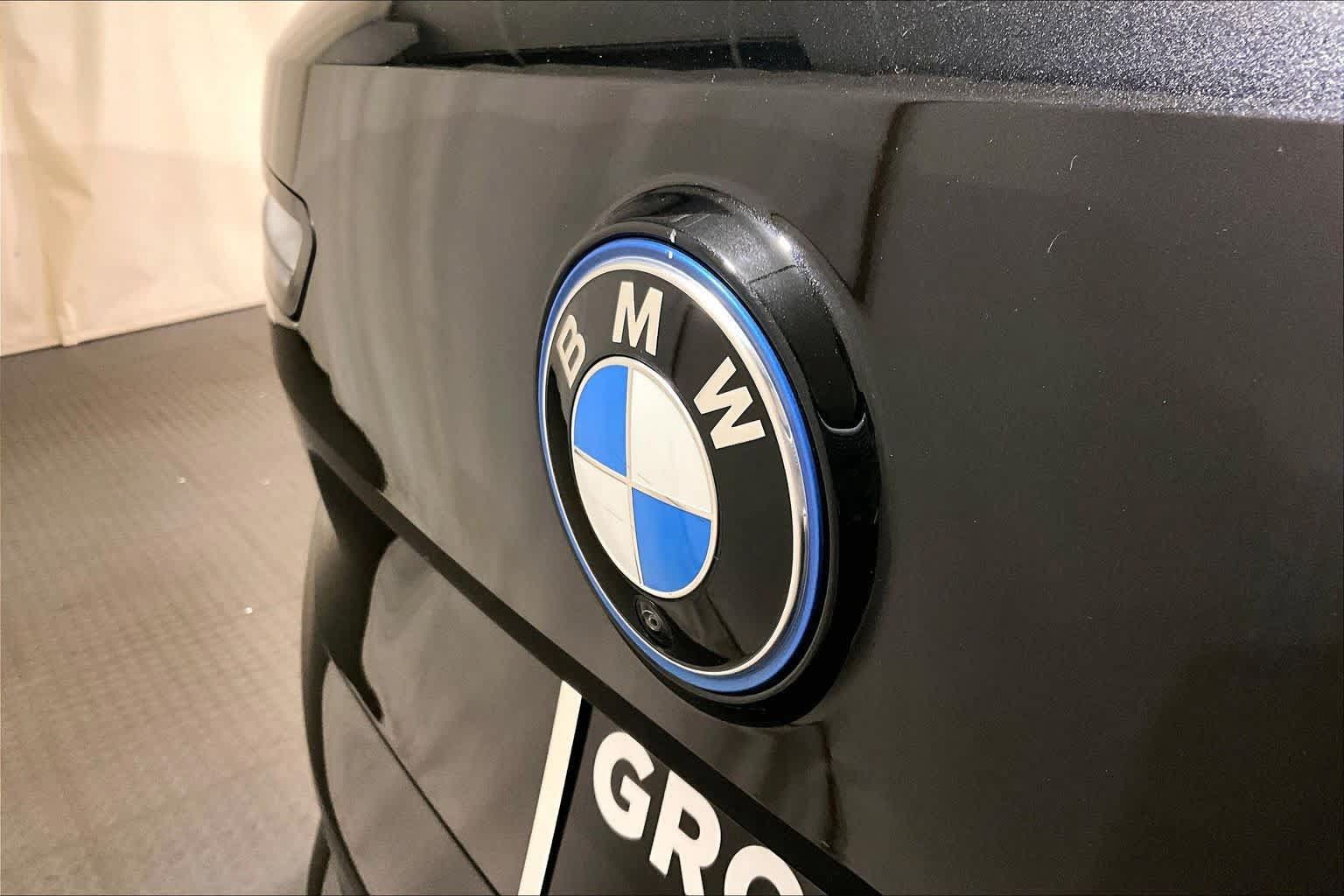 Used 2024 BMW iX M60 AWD/4WD image 30