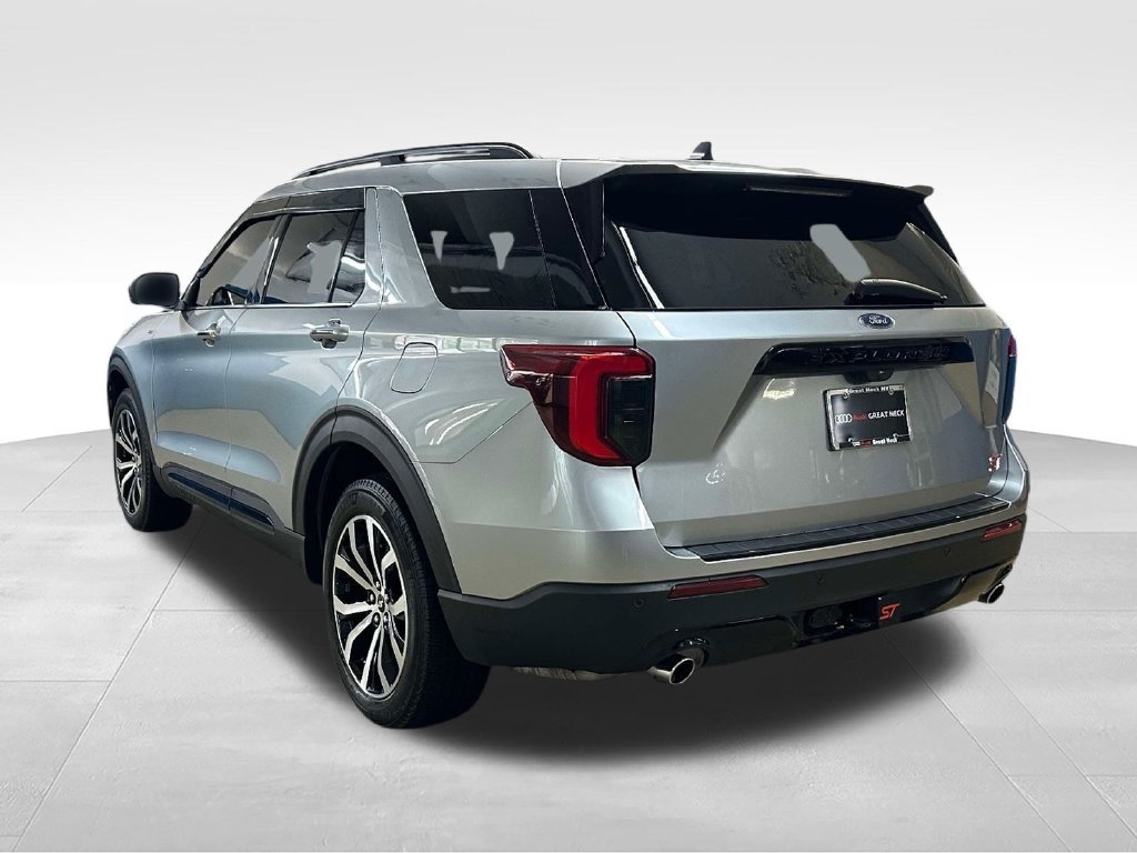 Used 2024 Ford Explorer ST-Line w/ Class IV Trailer Tow Package AWD/4WD image 10