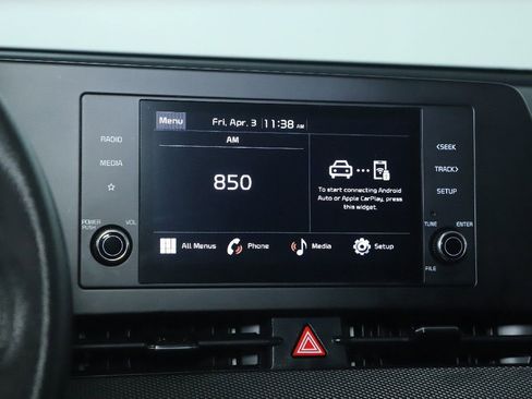 Used 2025 Kia Sportage LX image 25